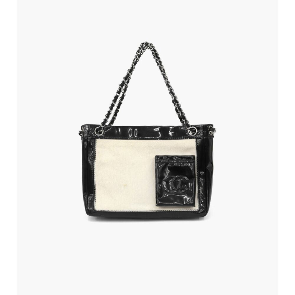CHANEL Pendant Chain Shoulder Bag A-A10559